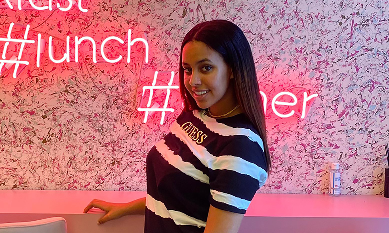 Semra verloor haar vader en mocht toen niet meer in het ouderlijk huis wonen