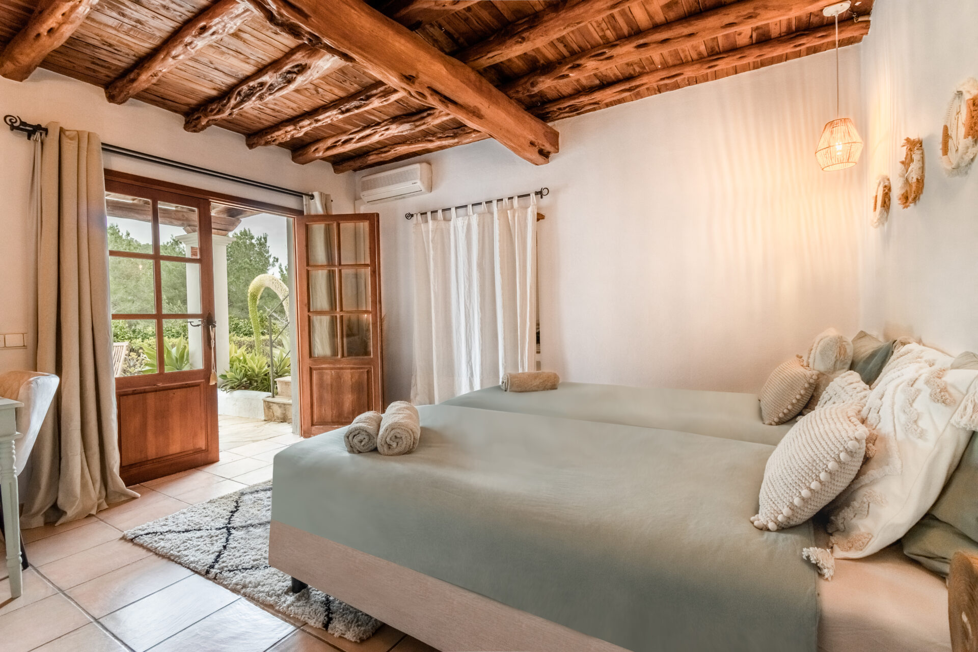 Huis Lauri Lauri manifesteerde haar eigen retreat locatie op Ibiza